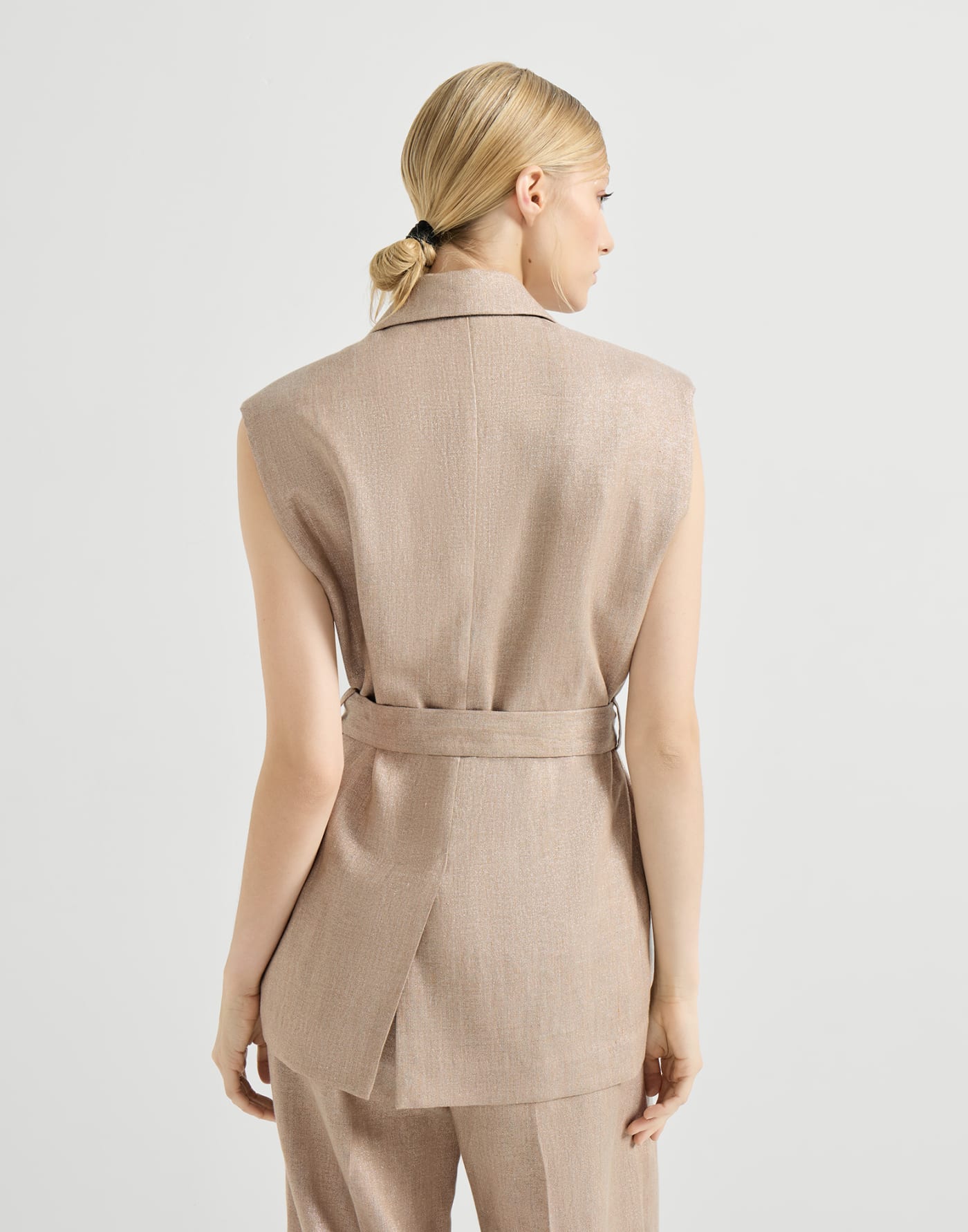 Sparkling linen twill belted vest with monili