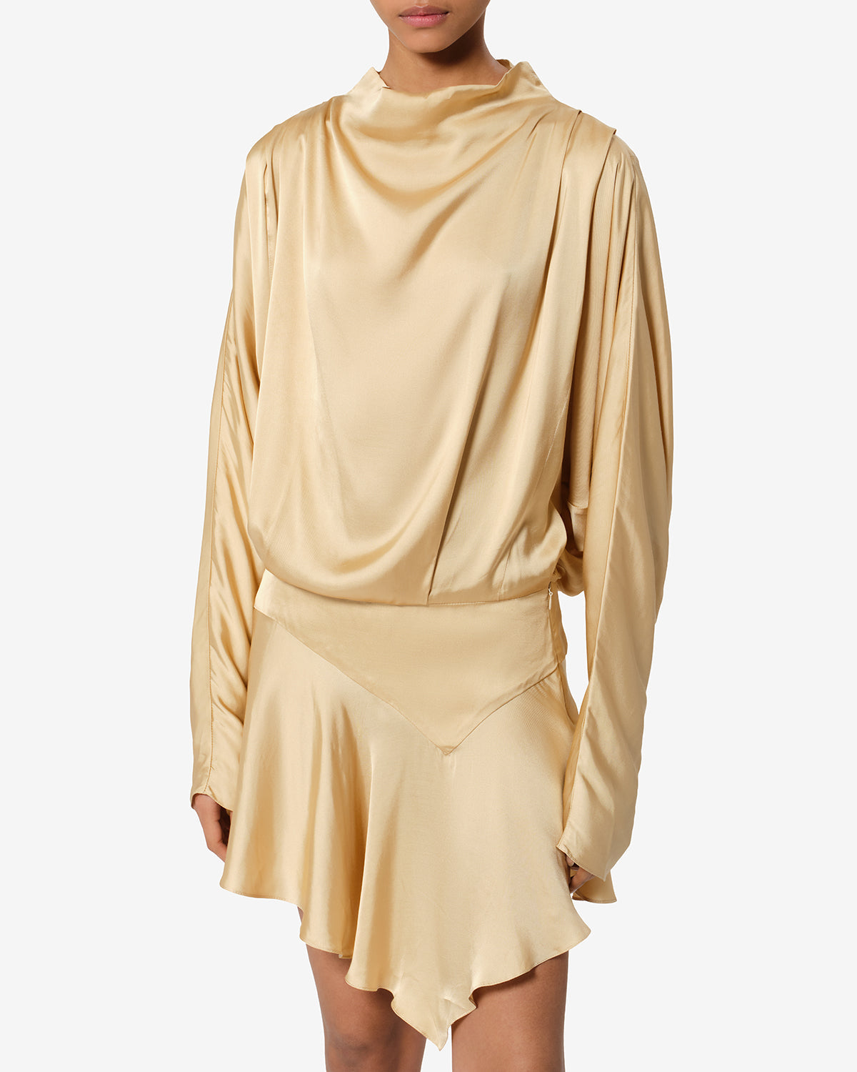ROBE NELINE