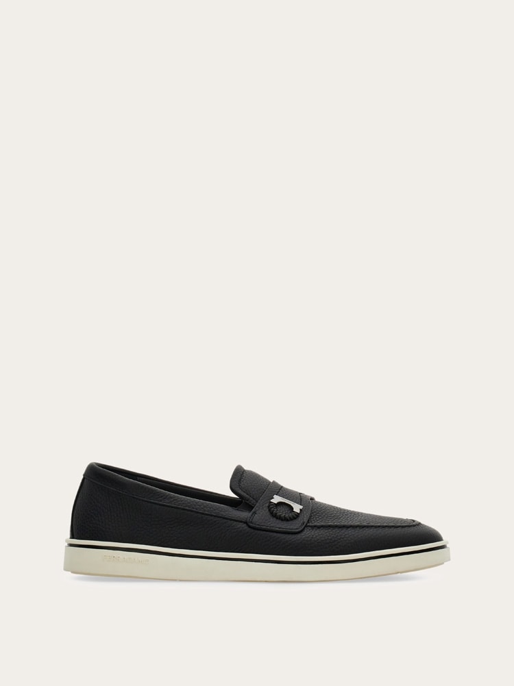 Boat shoe loafer with Gancini ornament