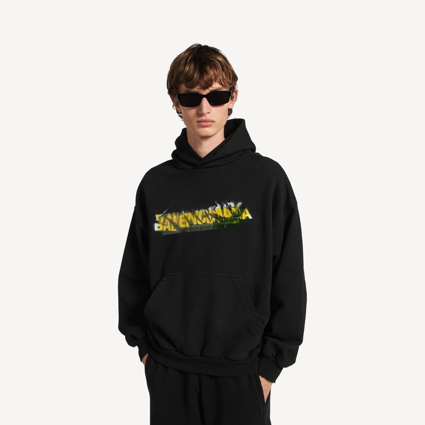 Messy spray medium fit hoodie