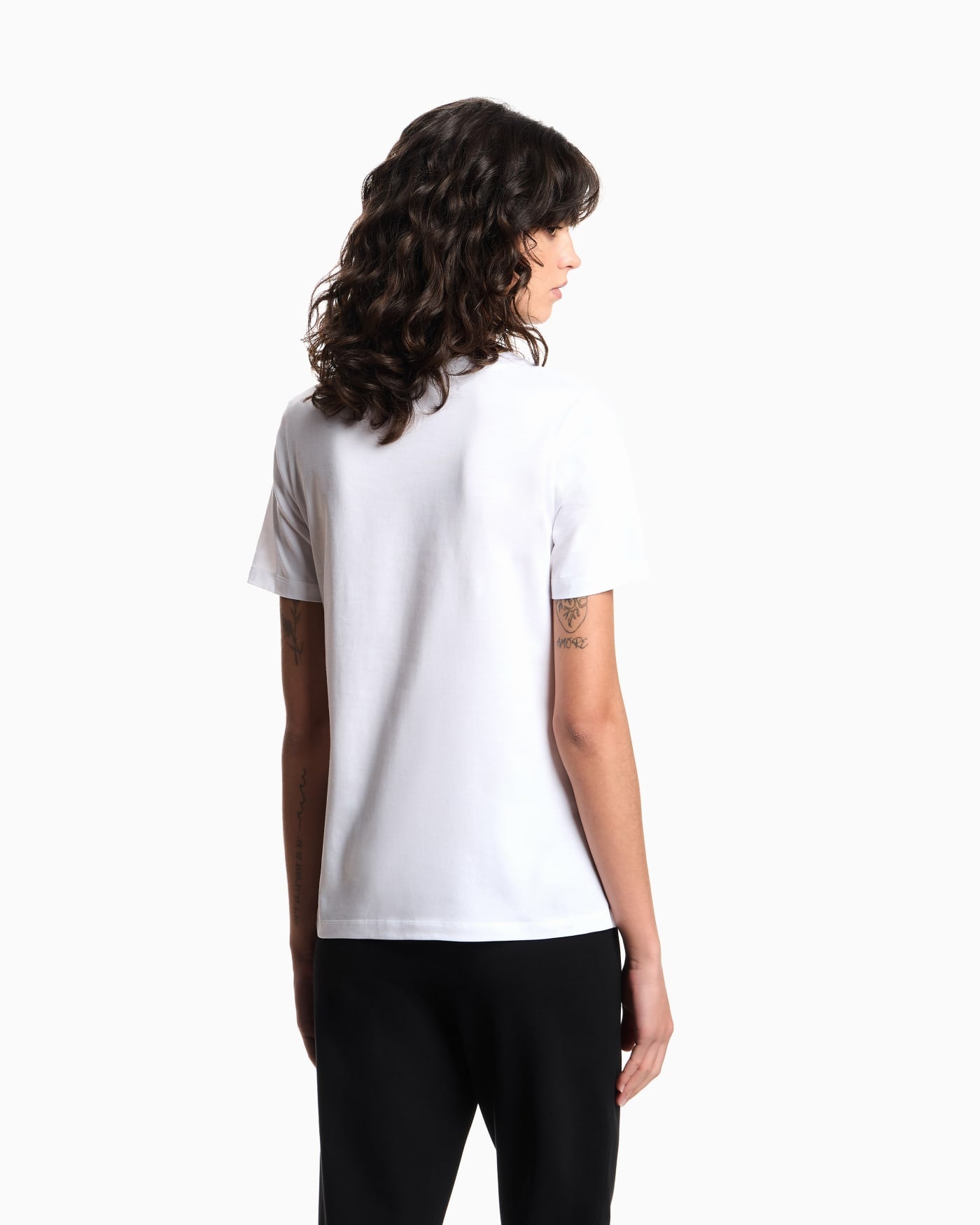 Breathable crew neck t-shirt woman