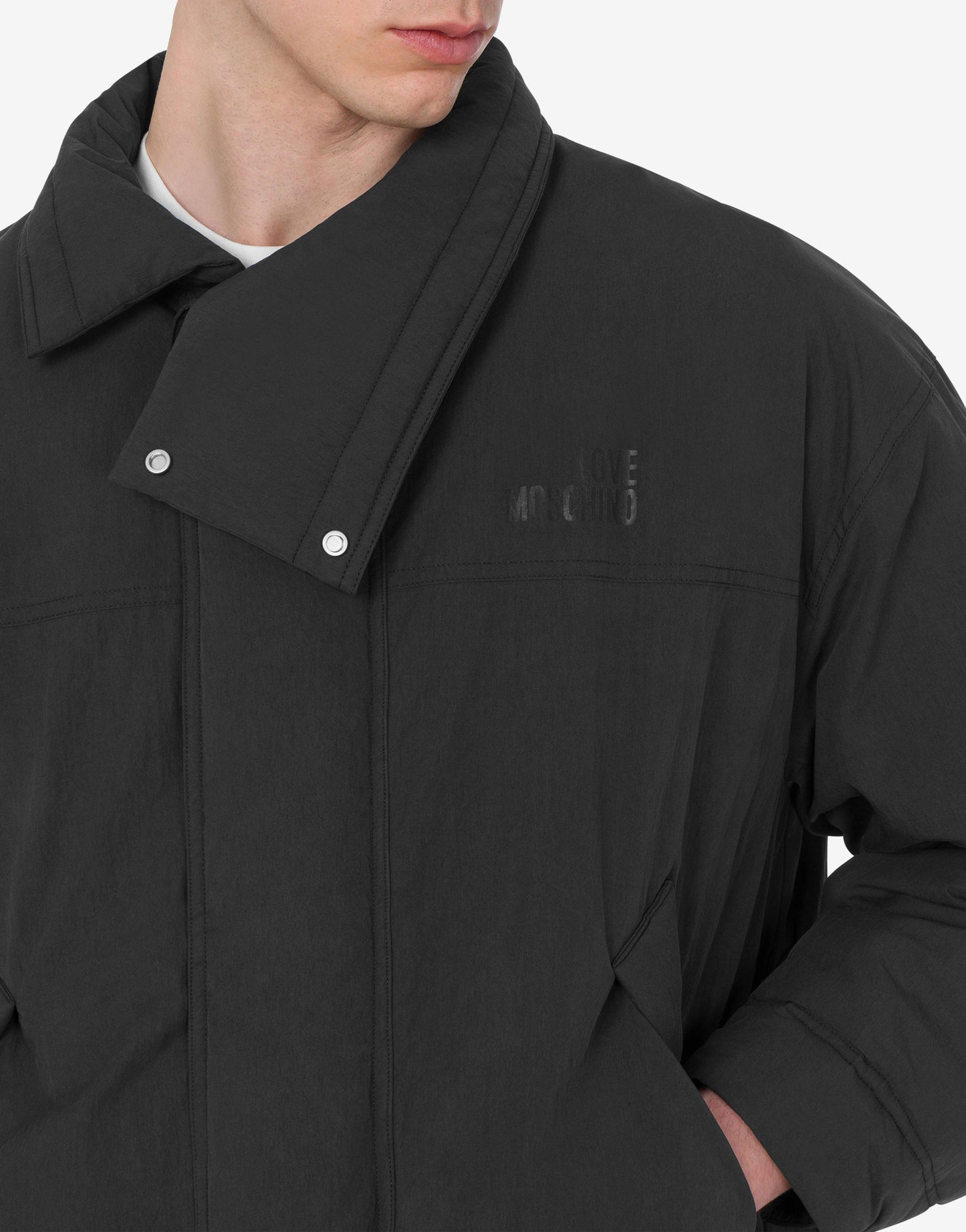 Piumino lungo in nylon leggero