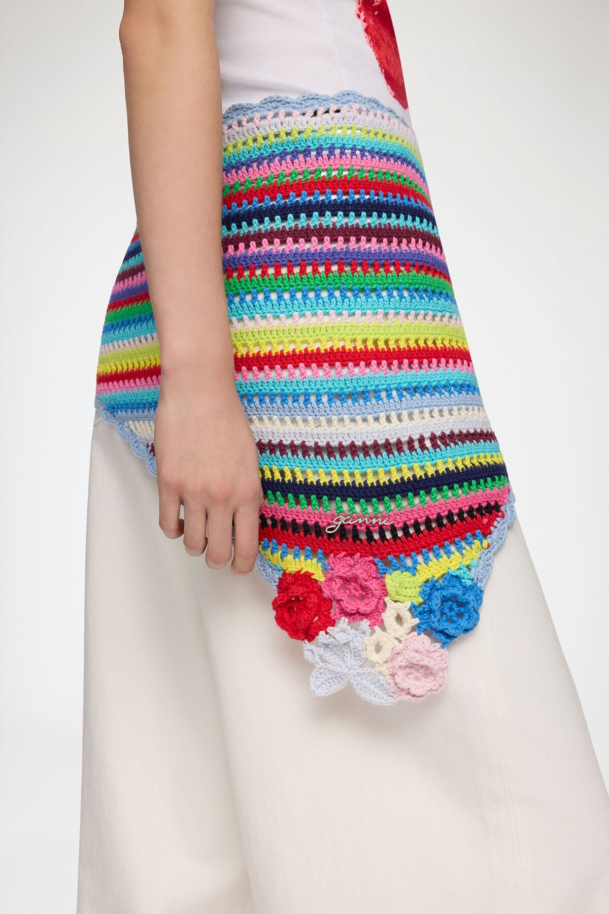 Scarf in Striped Crochet