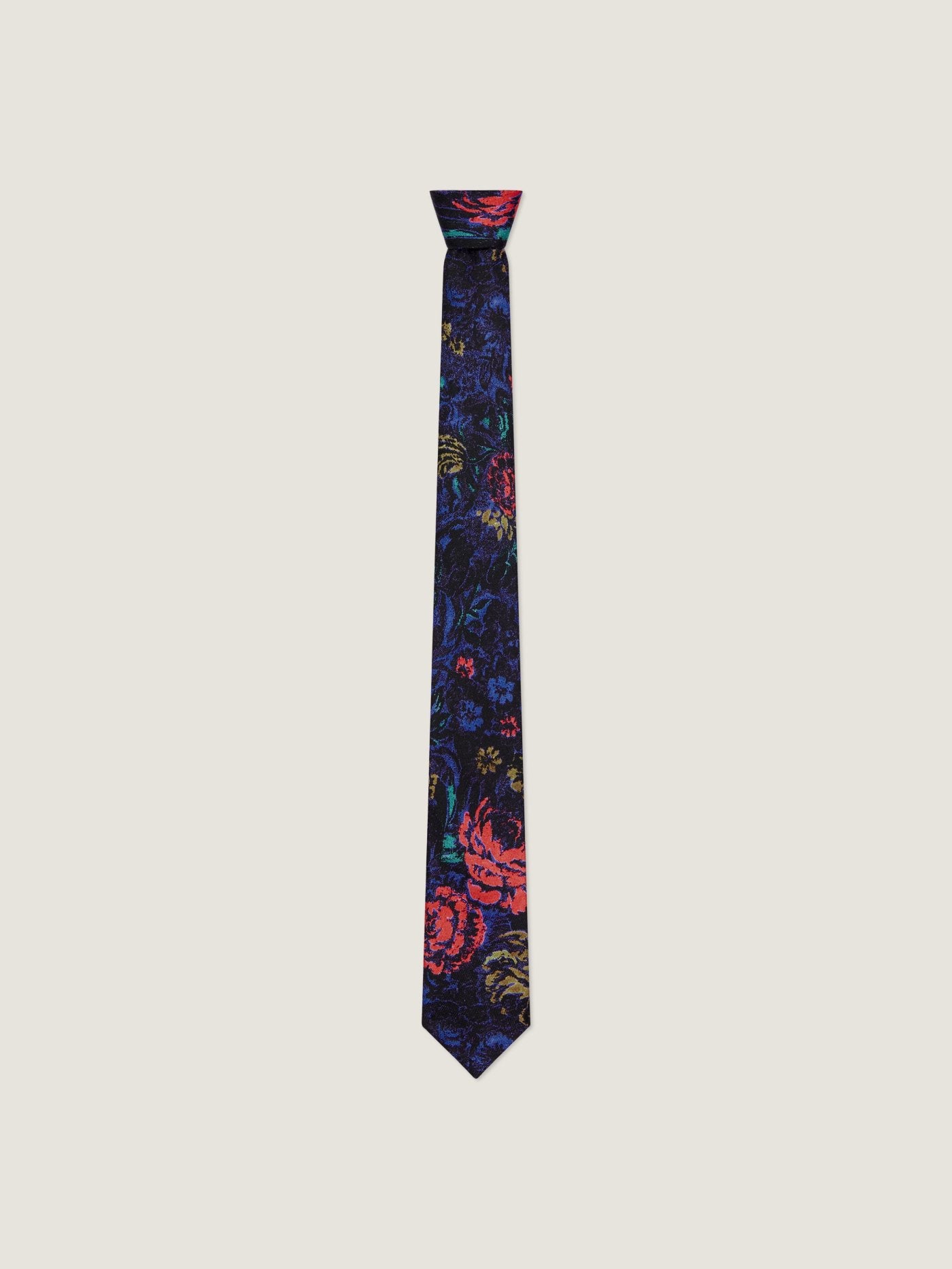 Tie in silk with floral print