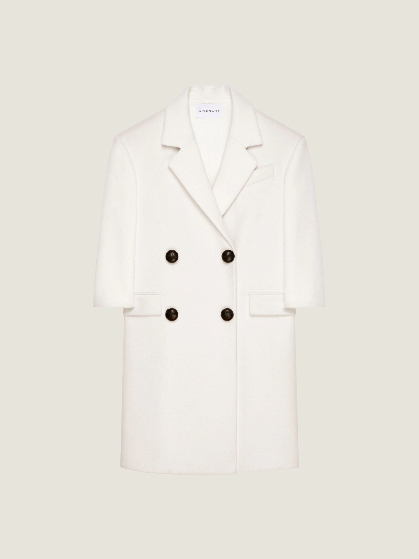 Double breasted coat in wool
