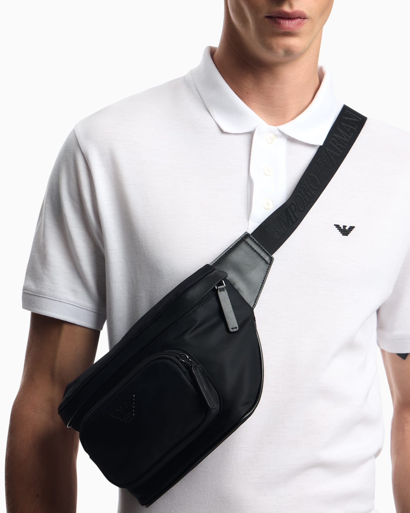 Lightweight recycled crossbody bag for man