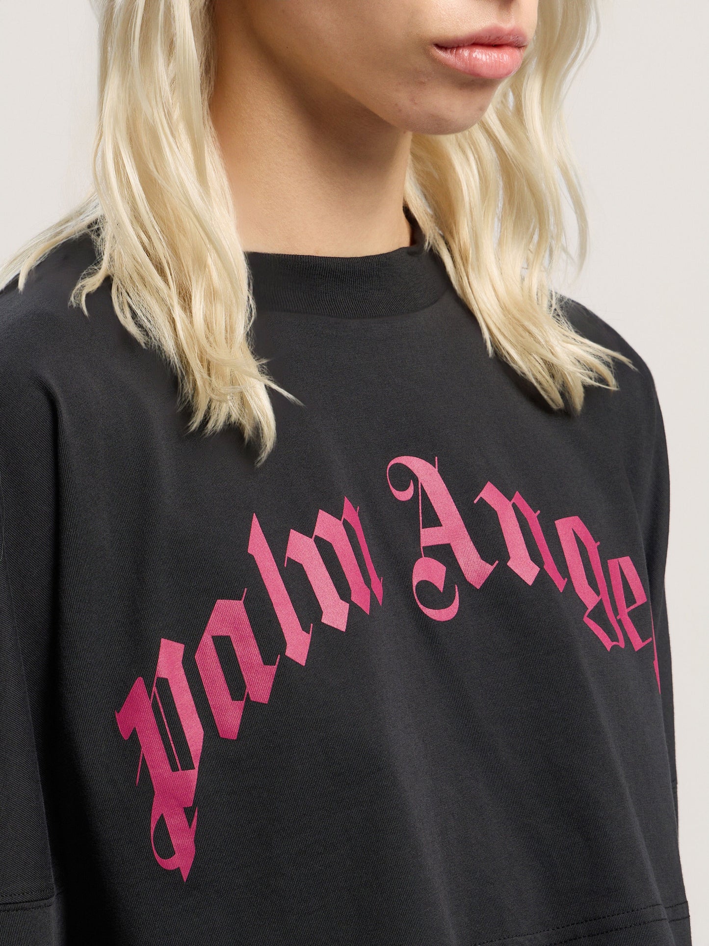 Curved Logo Crop Long Sleeve