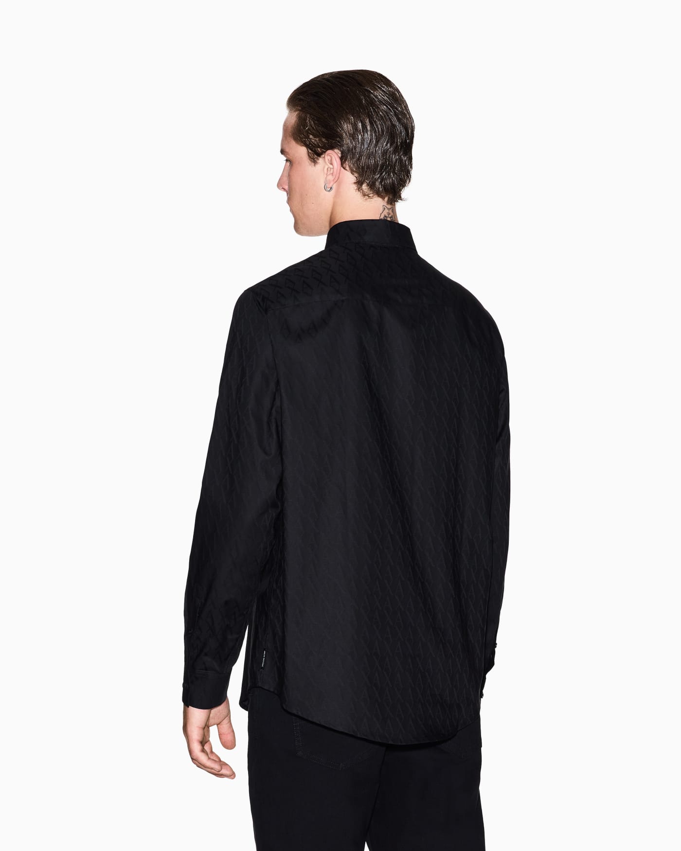 Regular fit button-up shirt in cotton jacquard Essential