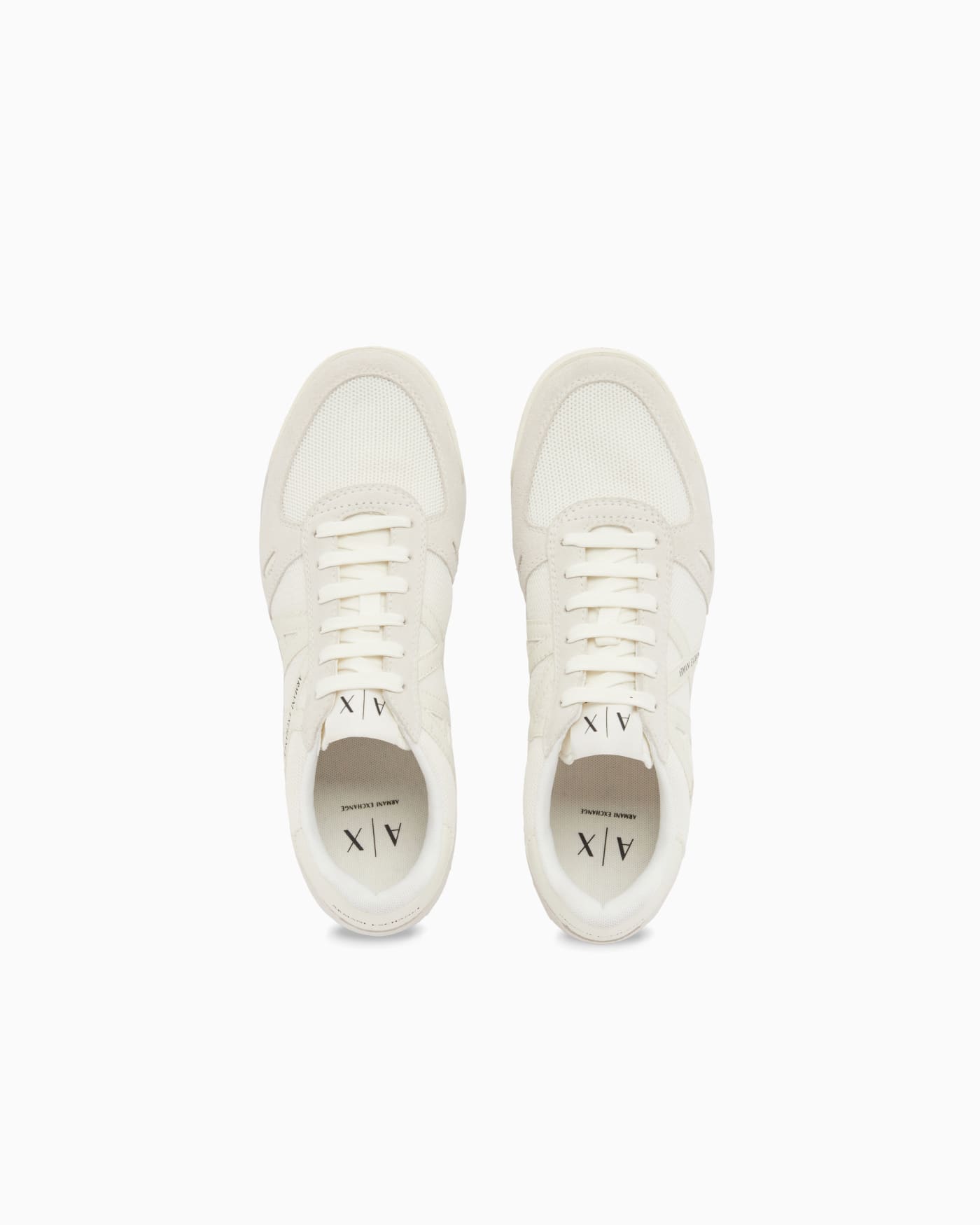 Lace-up sneakers in suede and mesh with a rubber sole