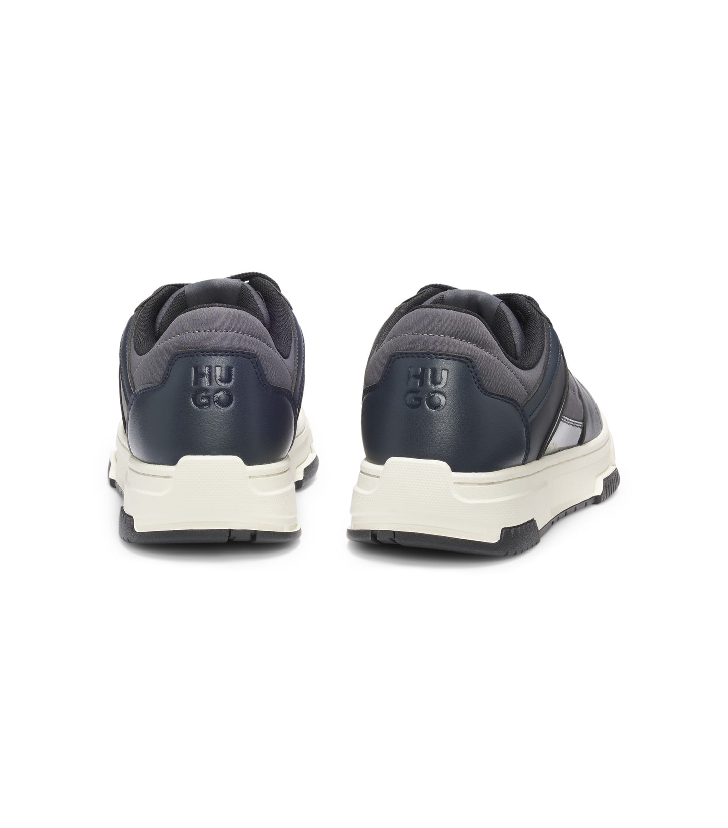 Lace-up trainers with patent trims
