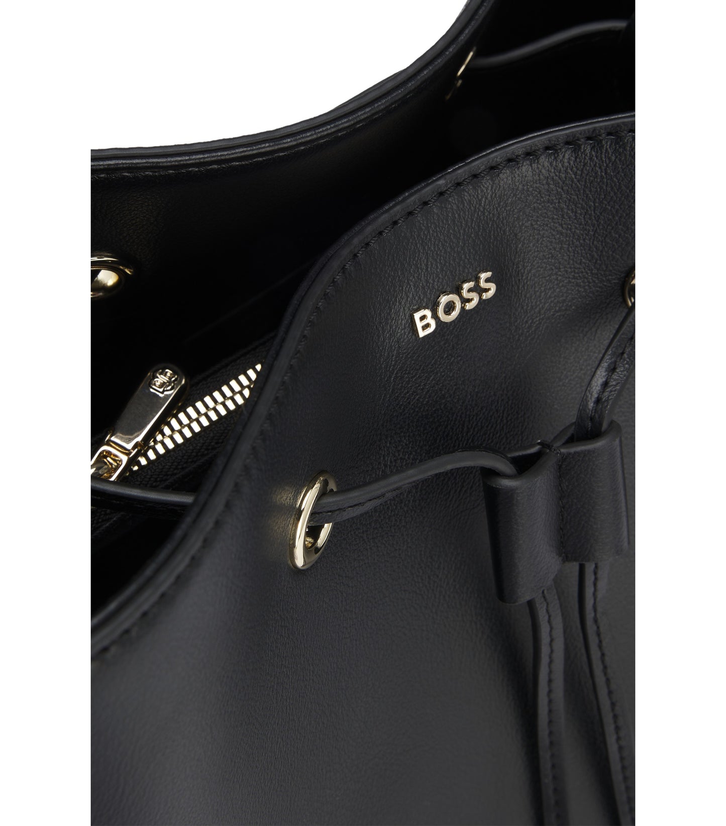 Bucket bag in faux leather