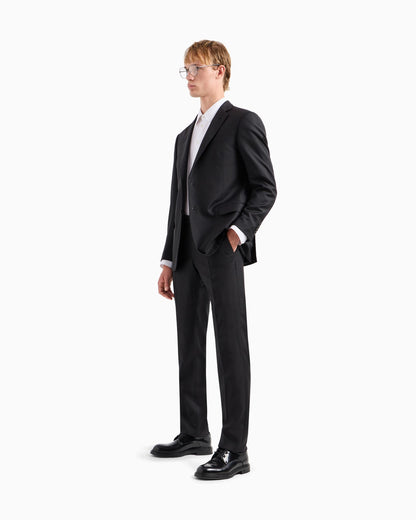Single-breasted suit in fresh wool canvas