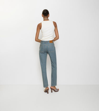Mid-rise Straight Jeans in Mid blue