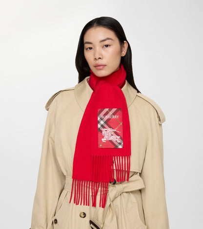 Check Label Cashmere Scarf in Crayon red