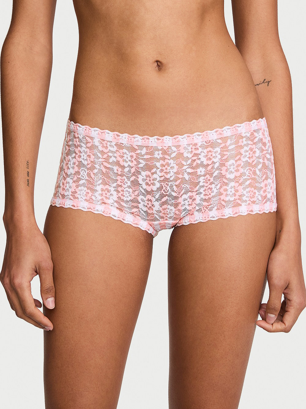 Lace Low-Rise Boyshort