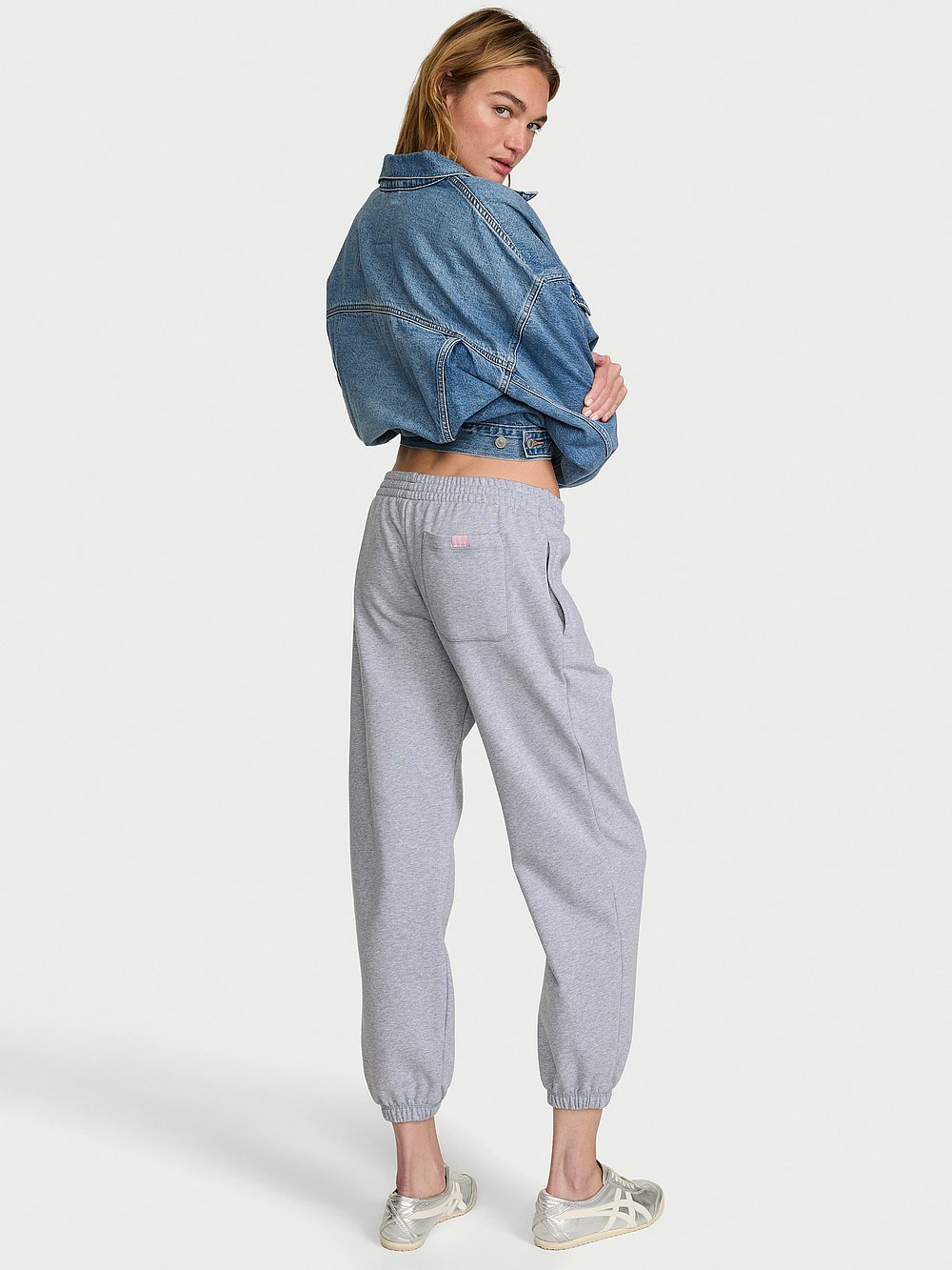 Iconic Fleece Relaxed Jogger Sweatpant