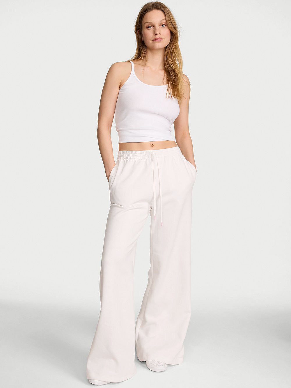 Iconic Fleece Wide-Leg Sweatpant