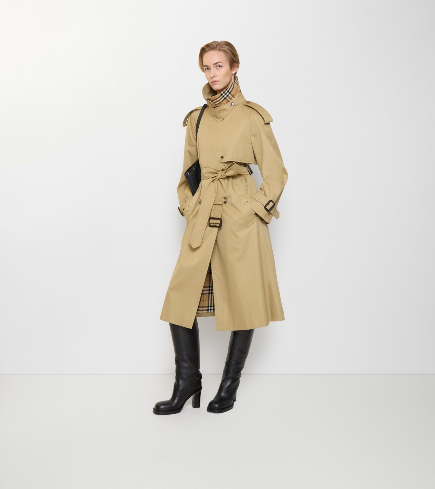 Long Gabardine Fitzrovia Trench Coat in Beige