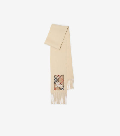 Check Label Cashmere Scarf in Crayon red
