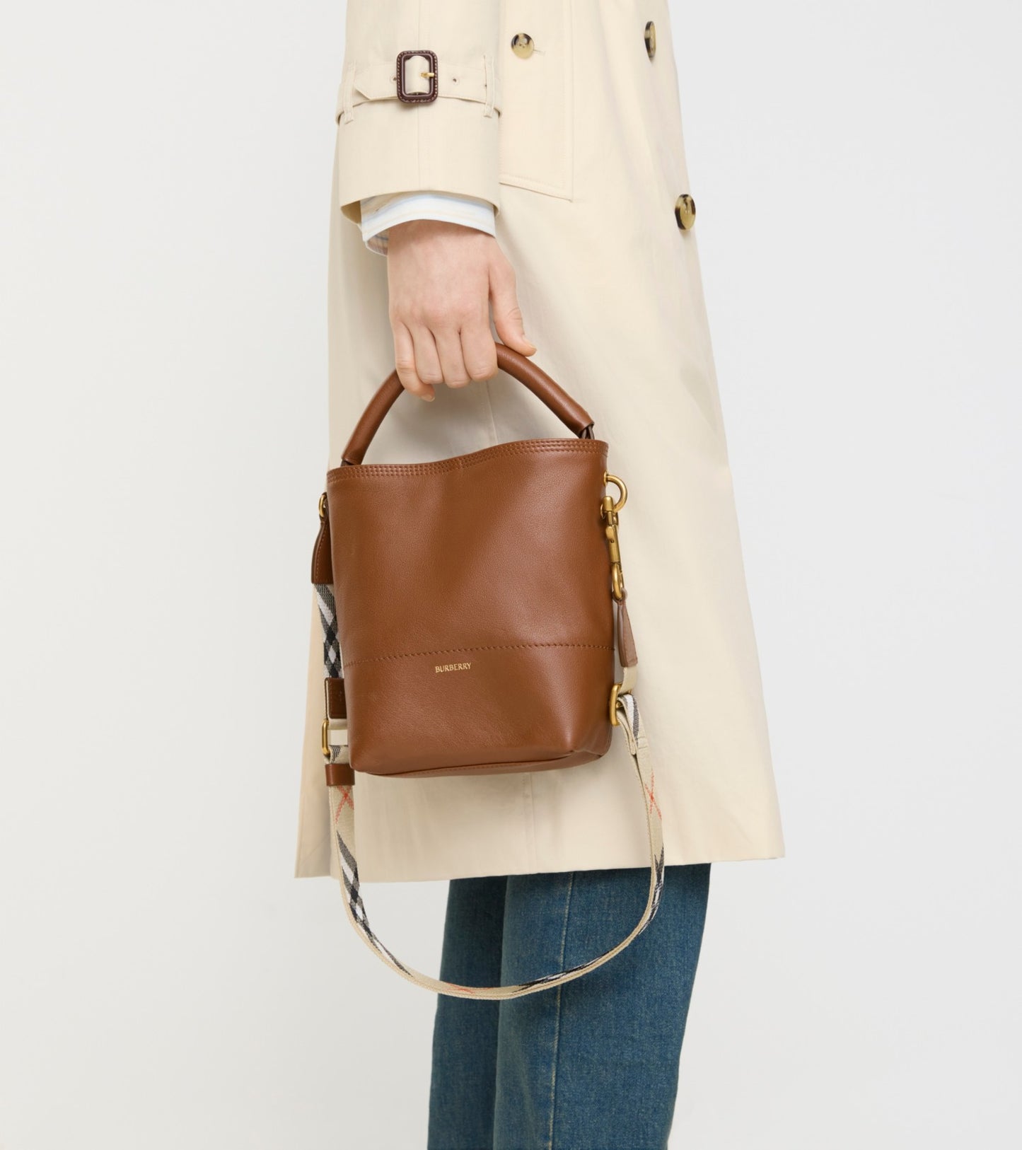 Mini B Clip Bucket Bag in Hazel brown