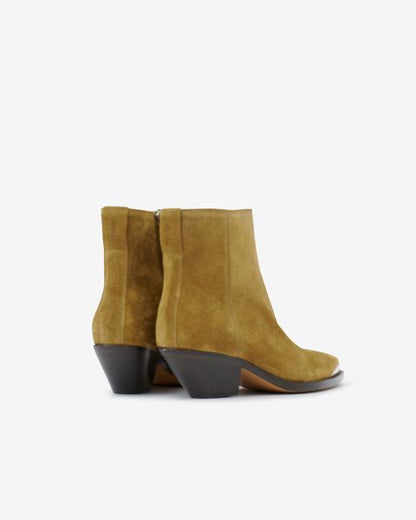 Boots Adnae