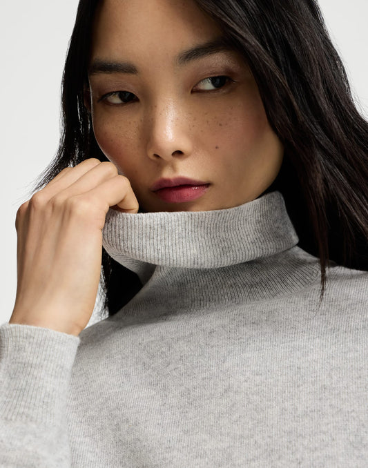 Cashmere turtleneck sweater with monili