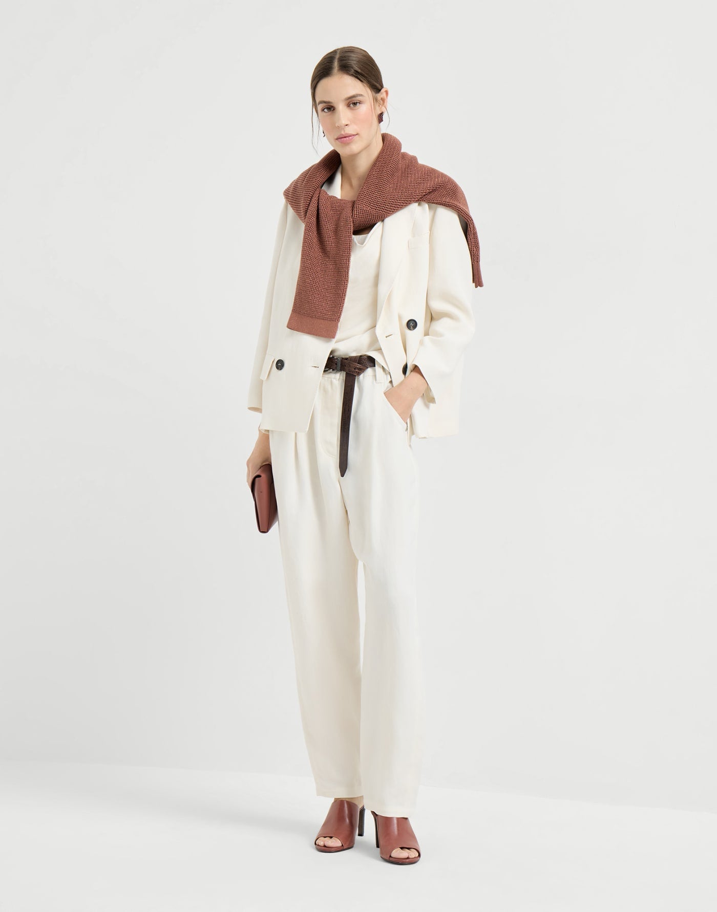 Viscose and linen fluid twill blazer with monili