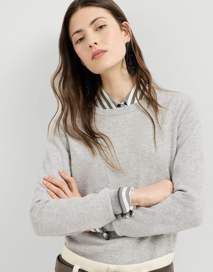 Cashmere sweater with monili
