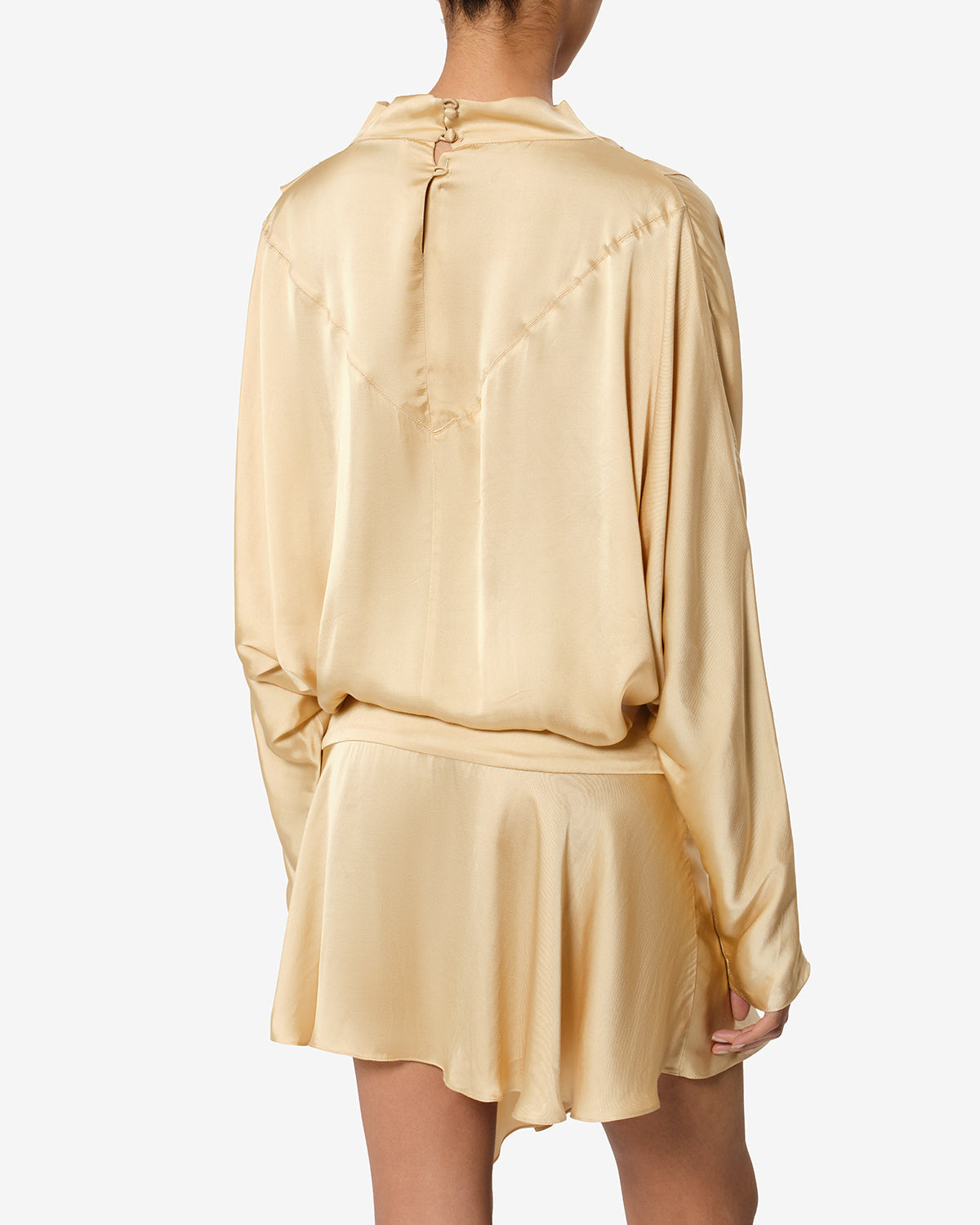 ROBE NELINE
