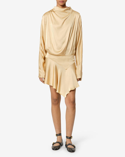 ROBE NELINE