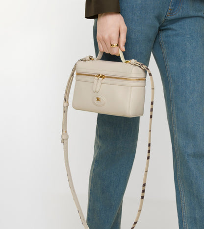 Bloomsbury Vanity Bag in Soap beige/light beige