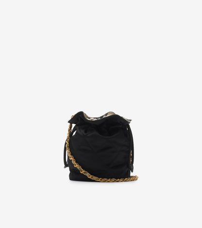 Horseshoe Chain Pouch in Black