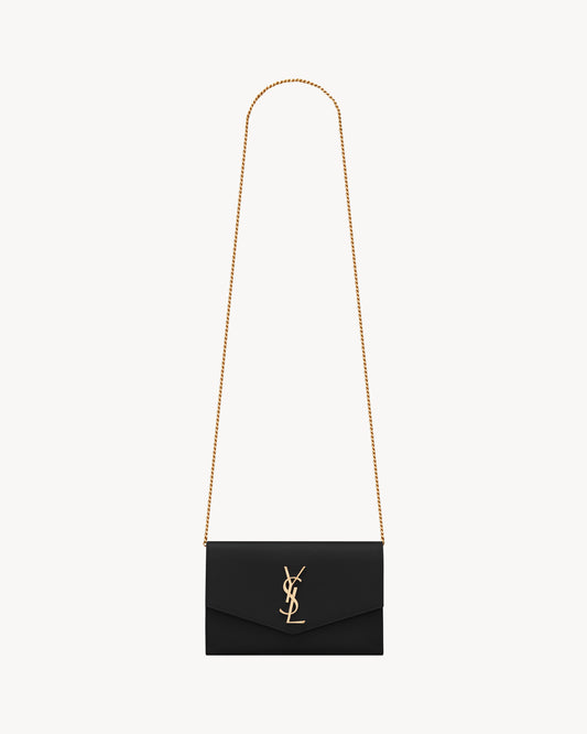 UPTOWN CHAIN WALLET IN GRAIN DE POUDRE EMBOSSED LEATHER