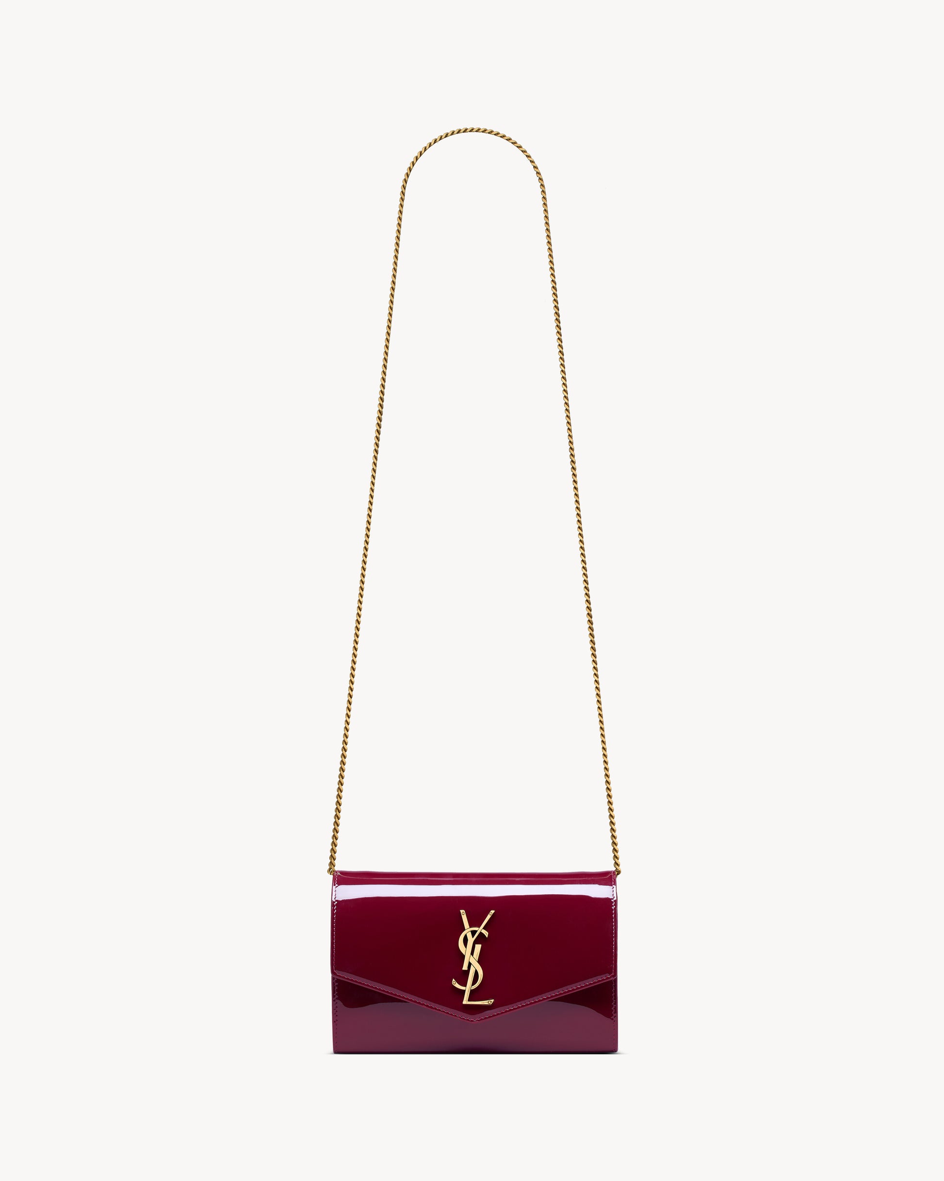 UPTOWN CHAIN WALLET IN PATENT LEATHER