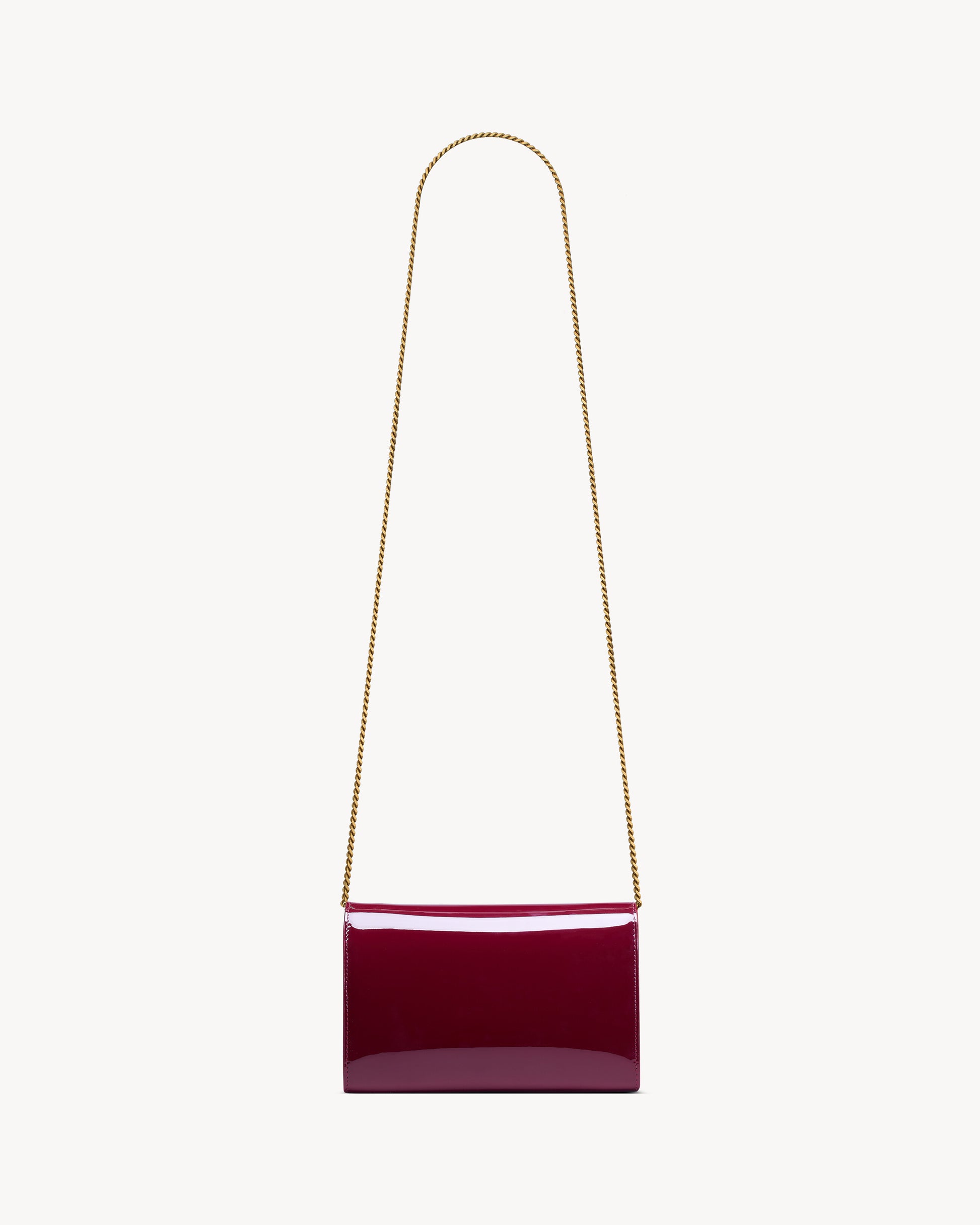 UPTOWN CHAIN WALLET IN PATENT LEATHER