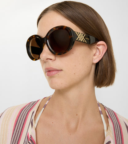 Heritage Round Sunglasses in Dark havana