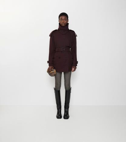 Short Gabardine Fitzrovia Trench Coat in Wine red