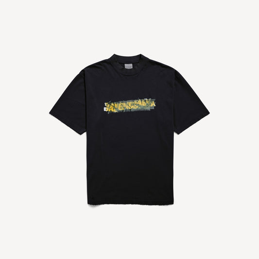 Messy spray medium fit t-shirt
