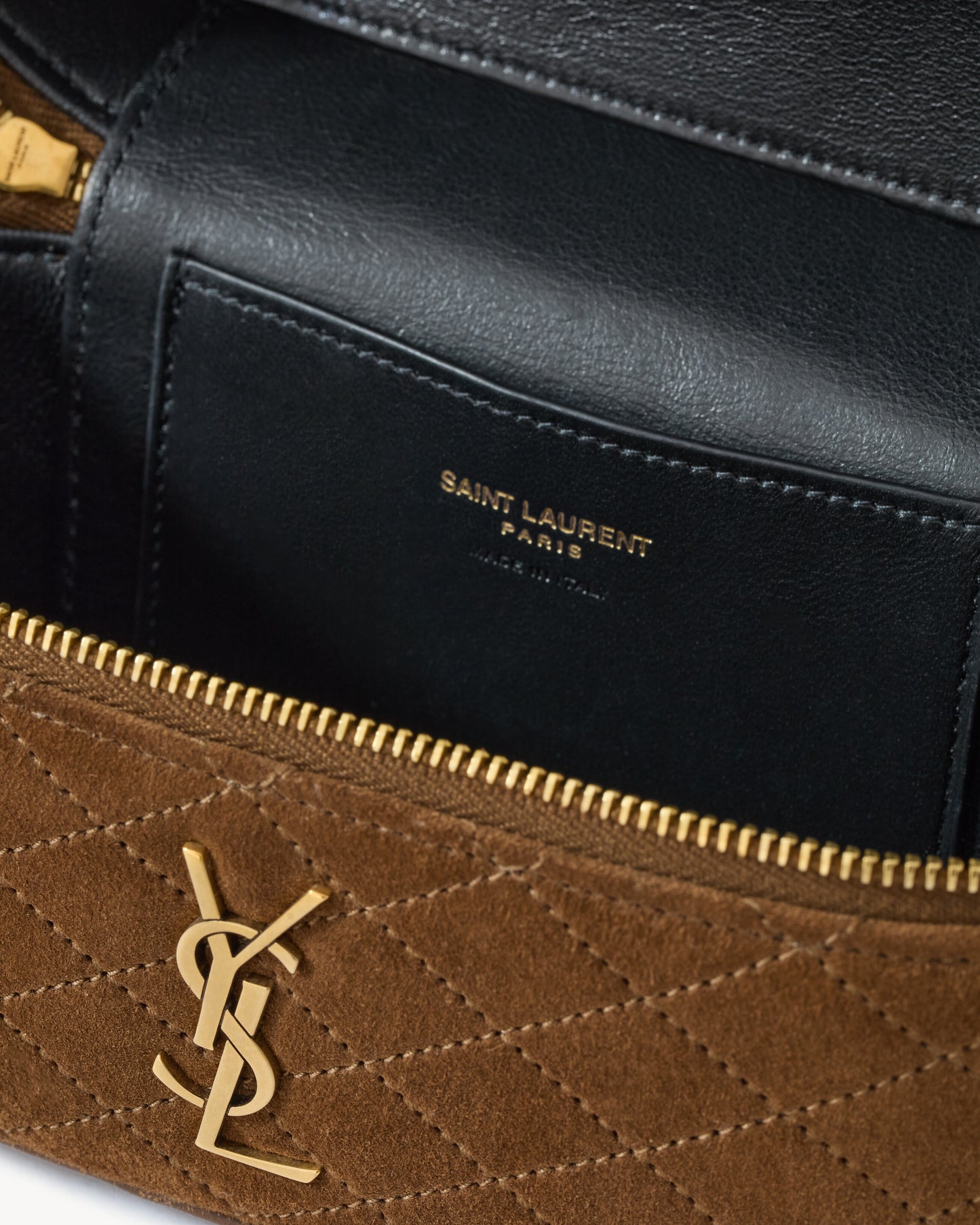 GABY vanity in suede