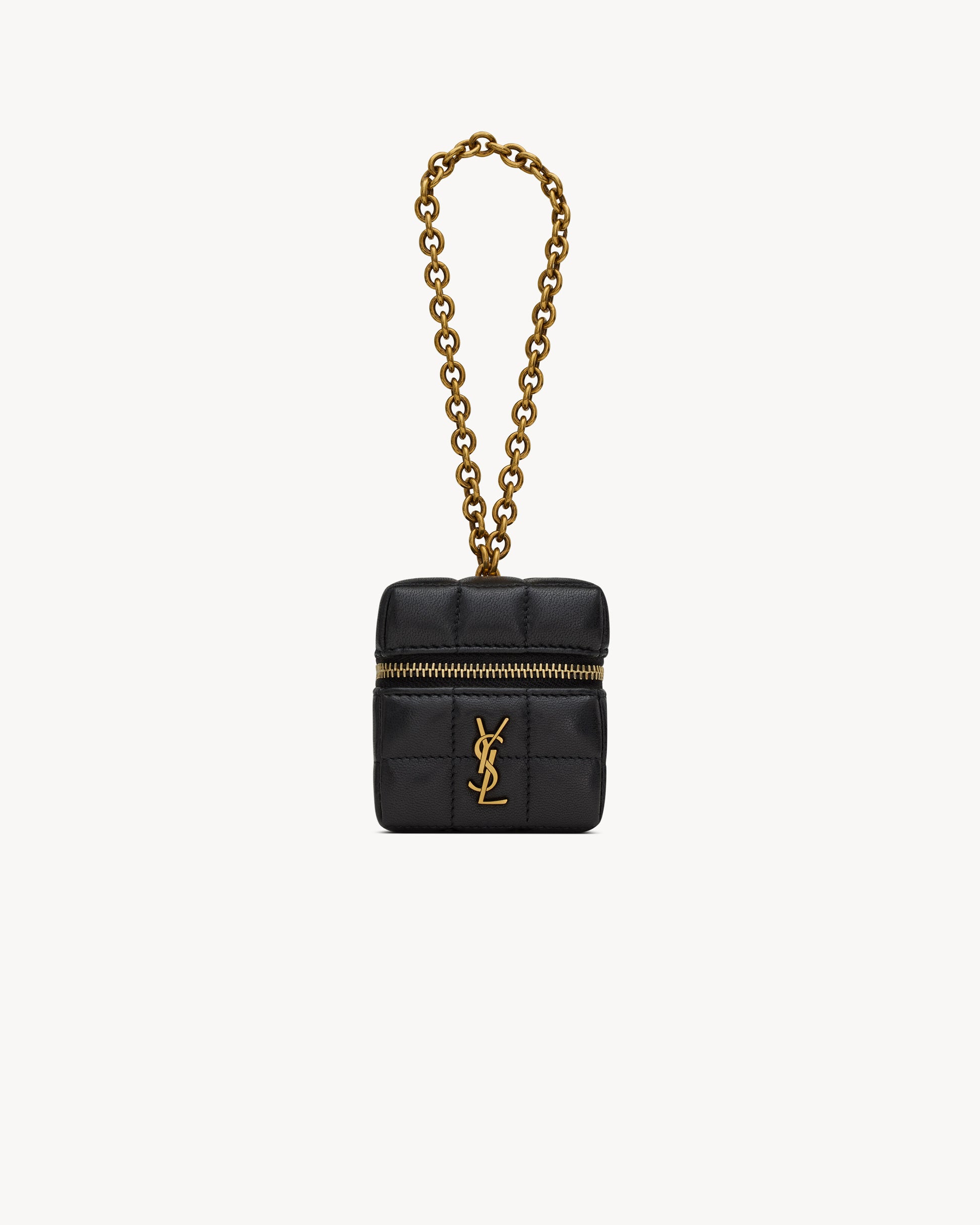 CASSANDRE MATELASSÉ CARRÉ mini cube on chain in lambskin