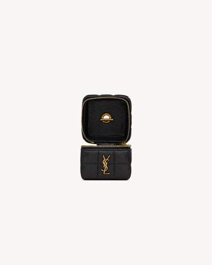 CASSANDRE MATELASSÉ CARRÉ mini cube on chain in lambskin