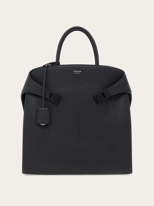Hug tote bag