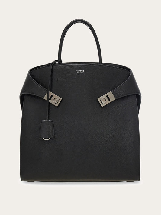 Hug tote bag