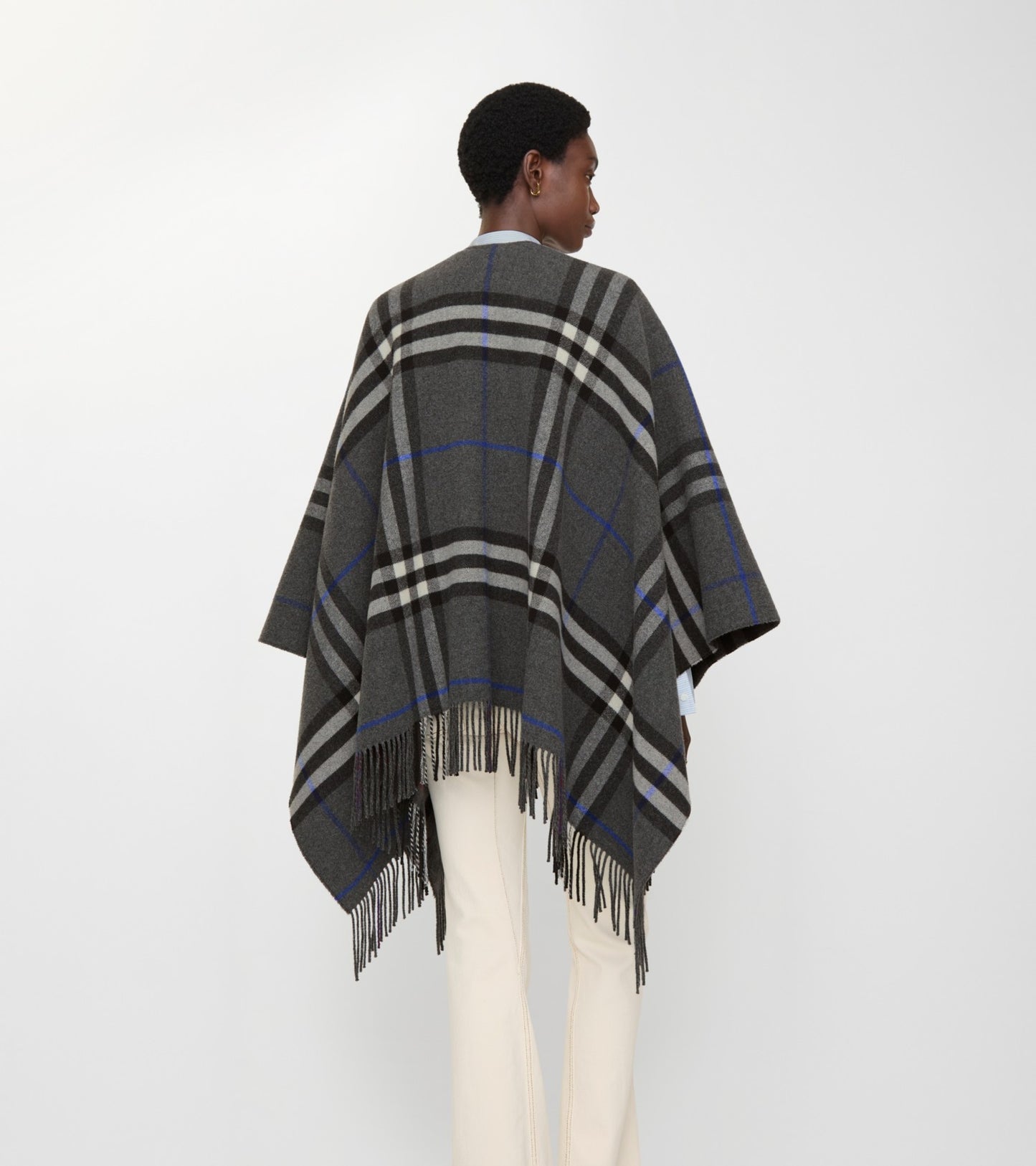 Contrast Check Cashmere Wool Cape in Marlborough grey/charcoal grey