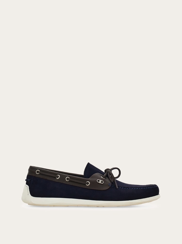 Boat loafer
