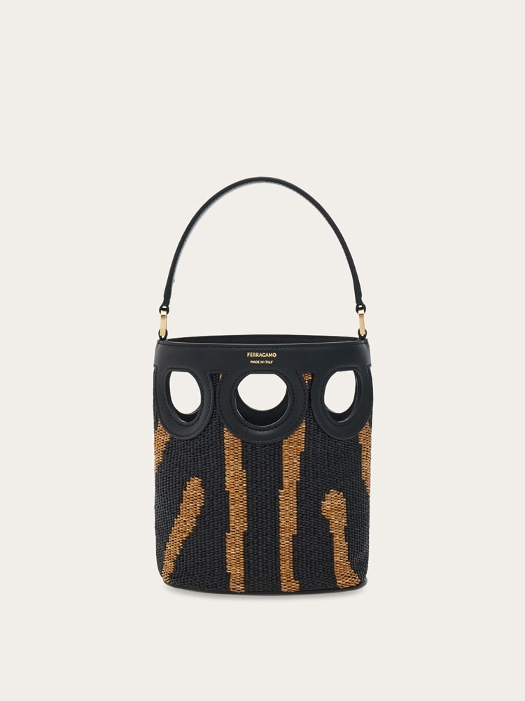 Gancini outline bucket bag (XS)