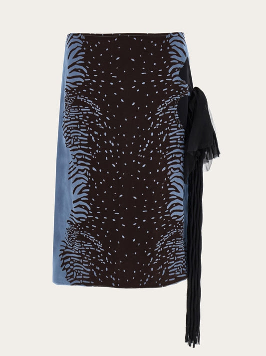 Skirt with flower detail