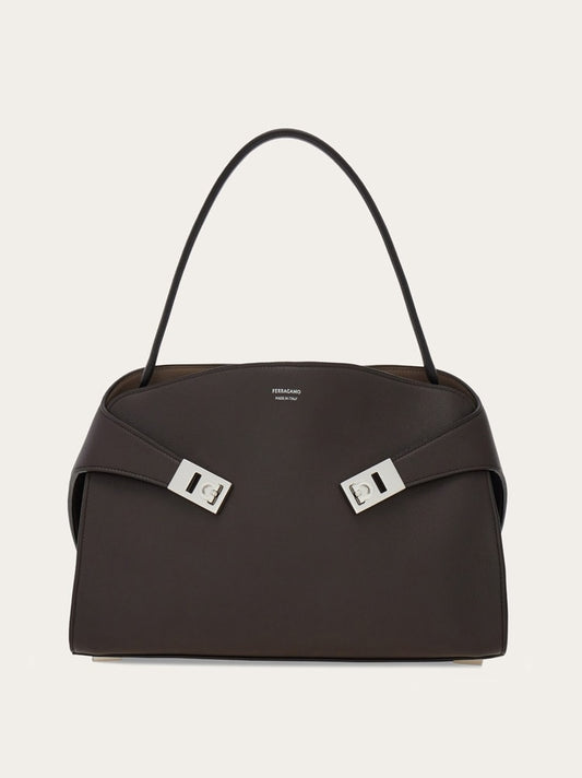 Hug Soft shoulder bag (M)