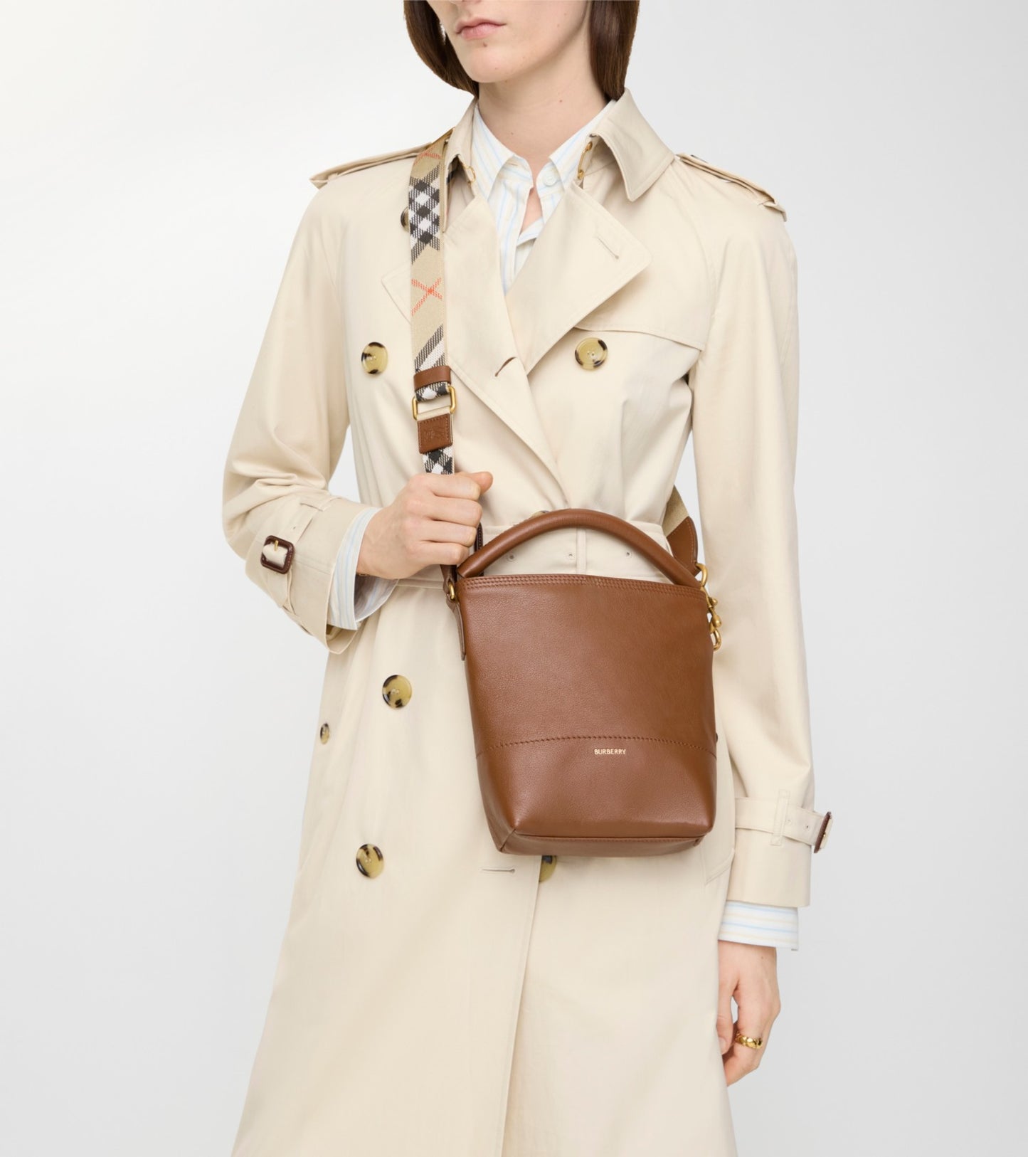 Mini B Clip Bucket Bag in Hazel brown