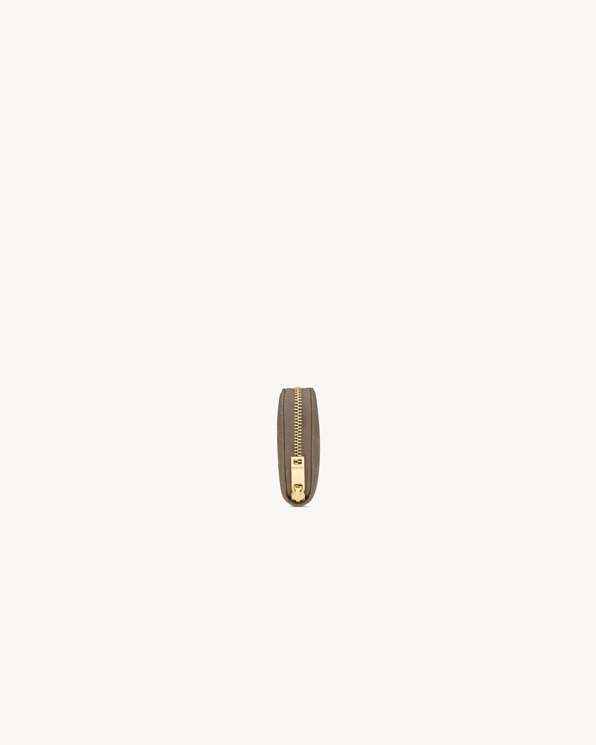 CASSANDRE change purse in GRAIN DE POUDRE leather